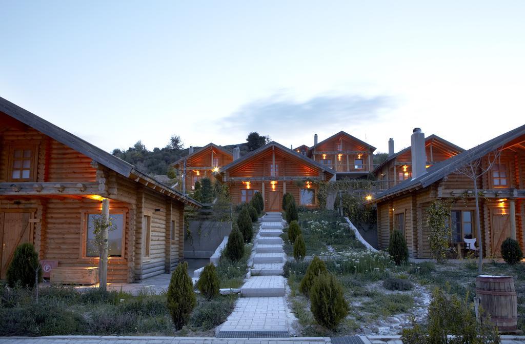 Hyades Mountain Resort Kato Sinikia Trikalon Exterior foto